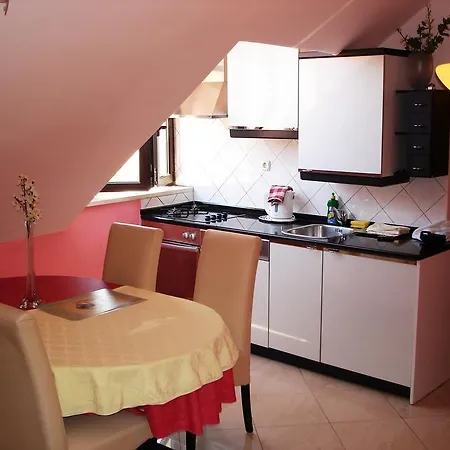 Apartmán Lenni *