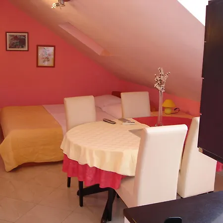 Apartmán Lenni
