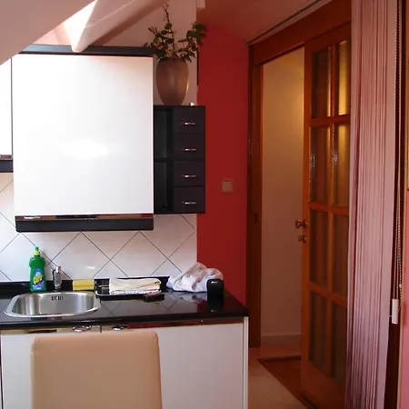 Lenni Apartmán *